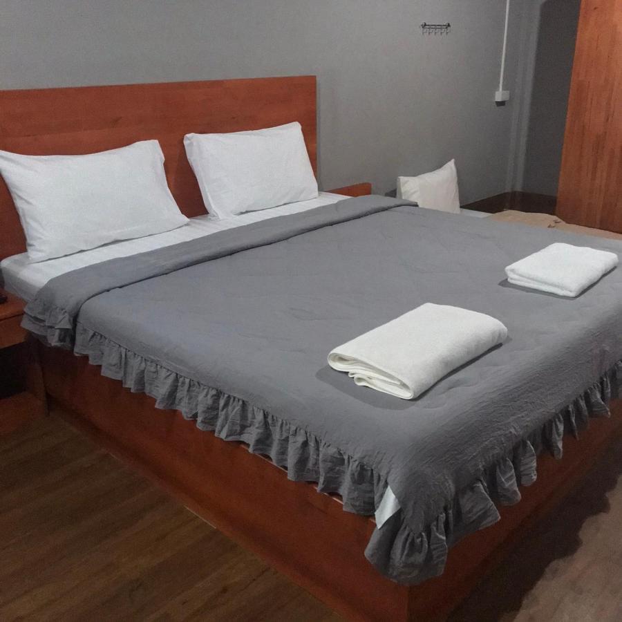Aladdin Guest House Фи Фи Айлънд Екстериор снимка