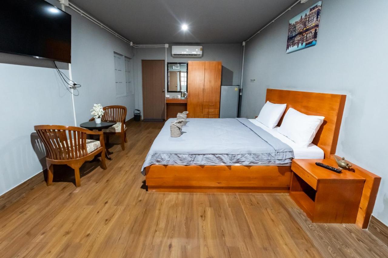 Aladdin Guest House Фи Фи Айлънд Екстериор снимка